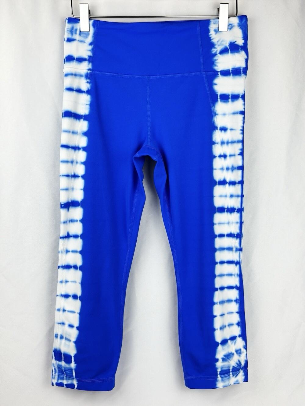 Athleta Salutation High Rise 7/8 Capri Leggings Womens M Blue White Tie Dye Yoga